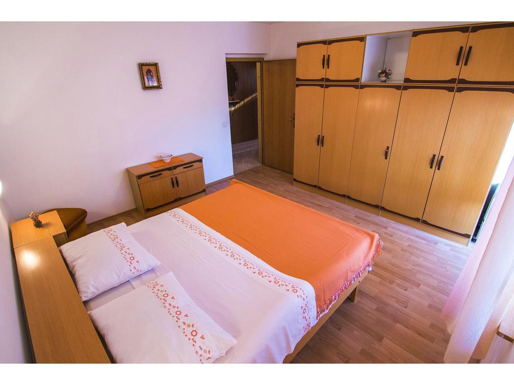 Apartment Miranda Slatine Chambre photo