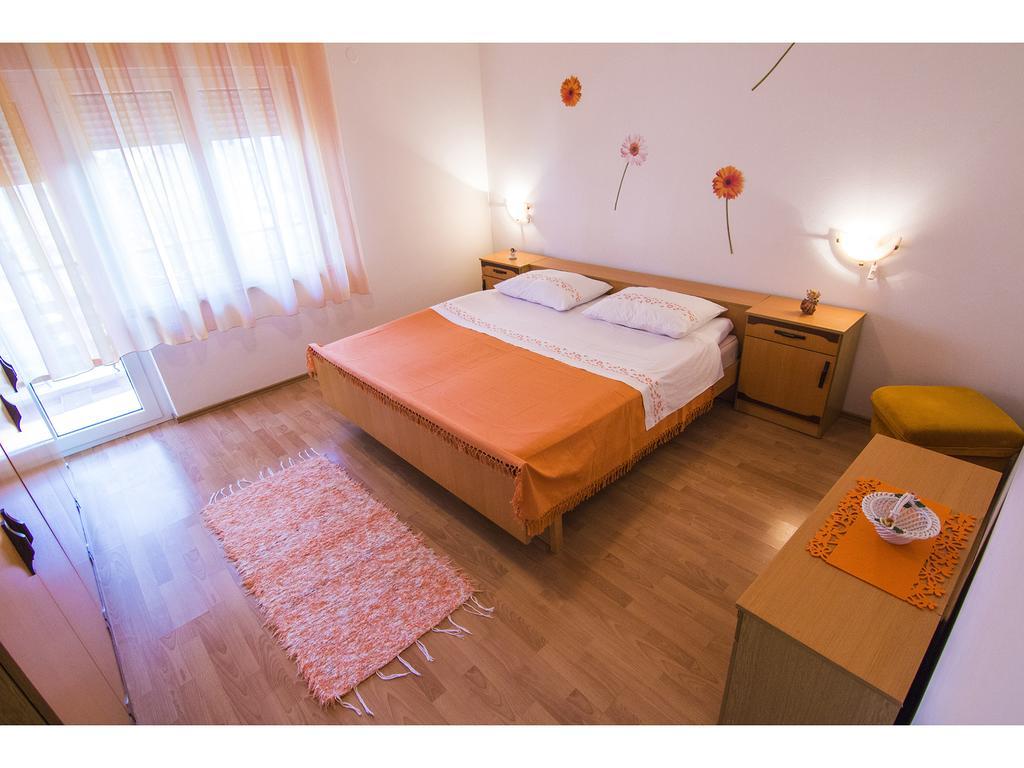 Apartment Miranda Slatine Chambre photo